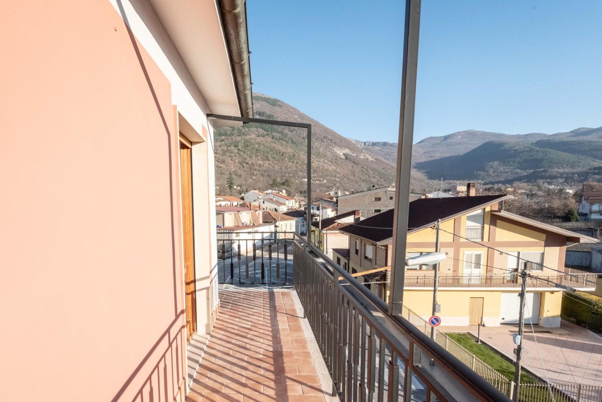 B&B Il Risveglio del Cavaliere Gioia Dei Marsi Esterno foto